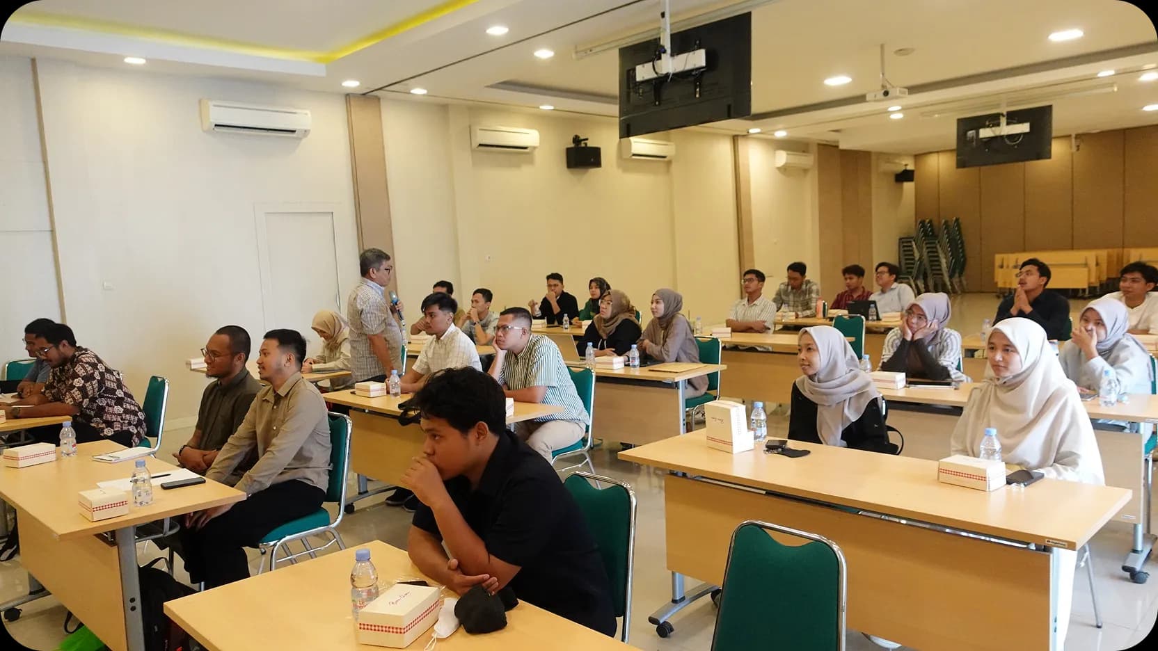 Dokumentasi Kegiatan
Leadership & Law Institute 4